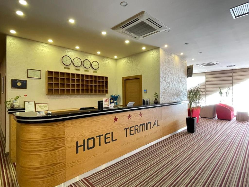 Hotel Terminal Тирана Экстерьер фото